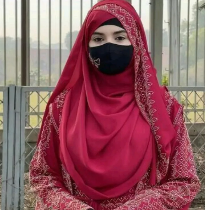 @_ayesha_786_2