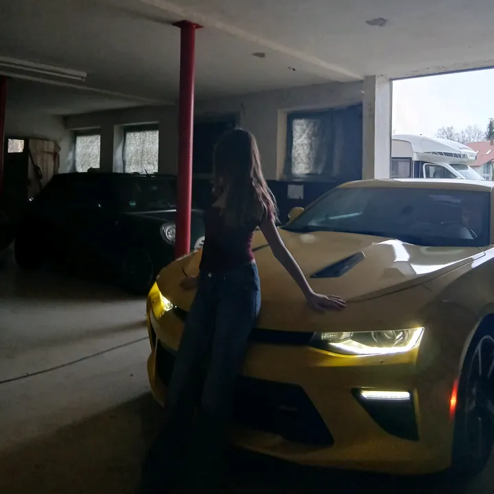 @zoey_love83