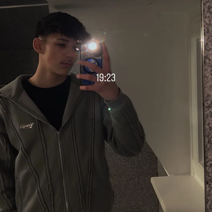 @just..dari_fake