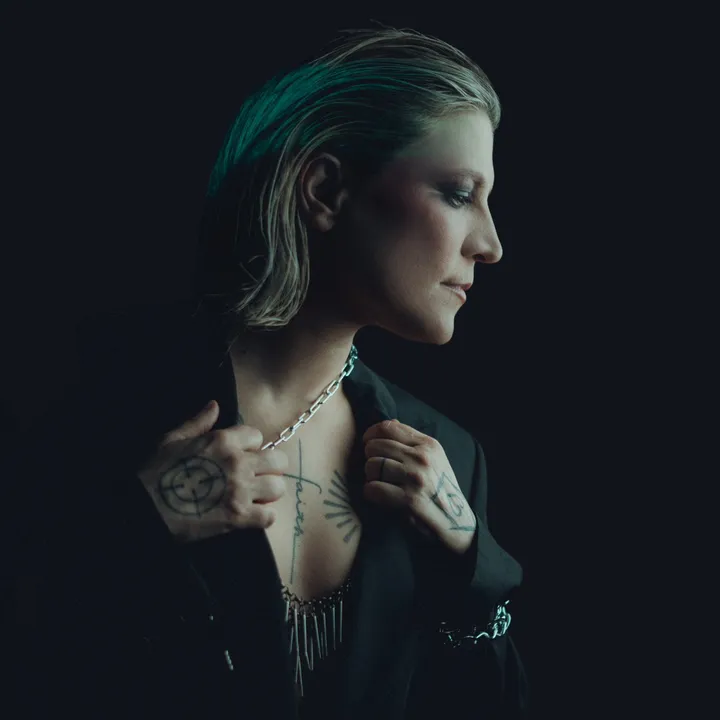 @laurabonoofficial