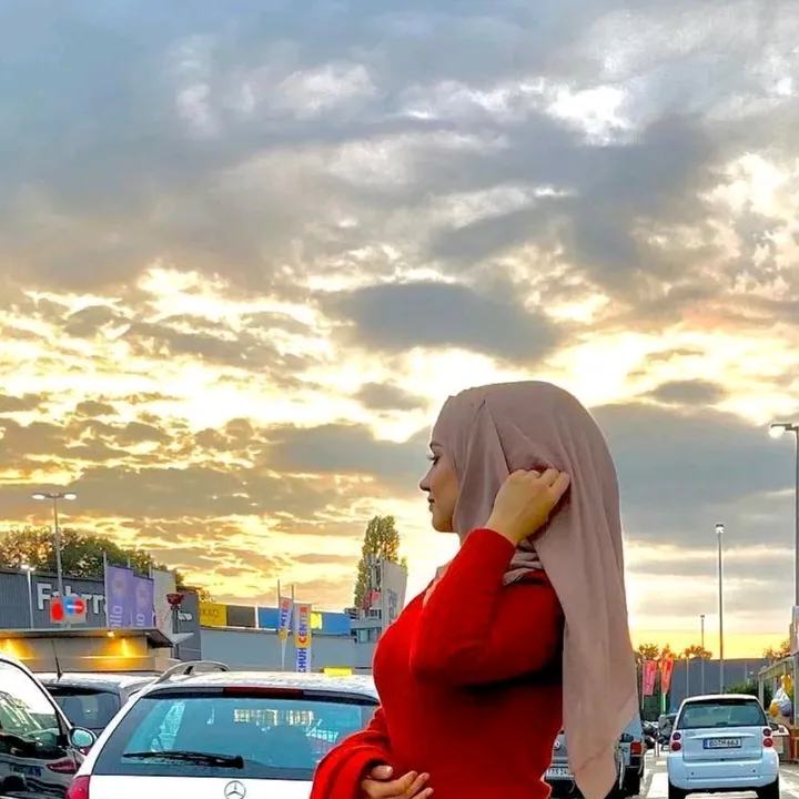@tuelay7474