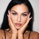 @vanessalipatov