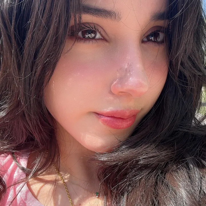 @deargia