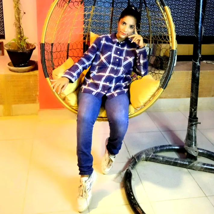 aishakarachi110