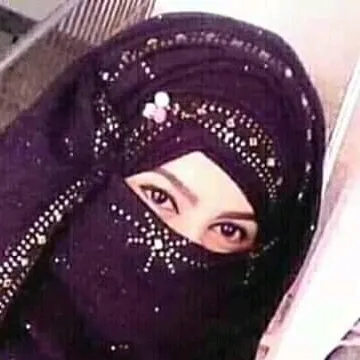 aysha_khan003