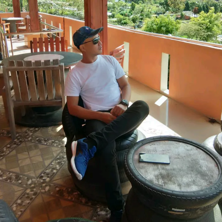 adi_dinata.12