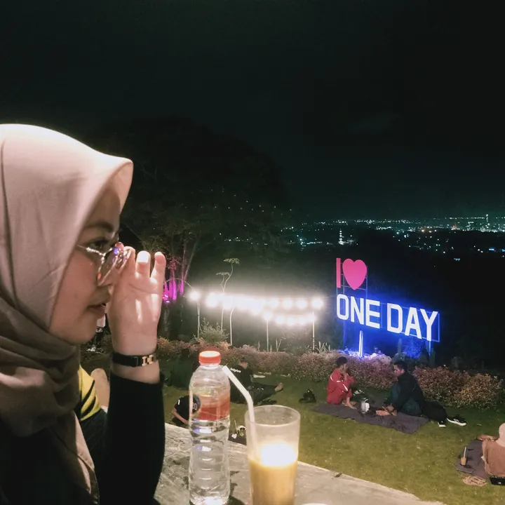@anisa_riya