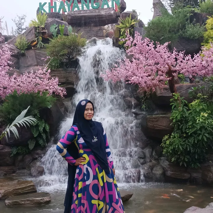 @makmay_raifahar