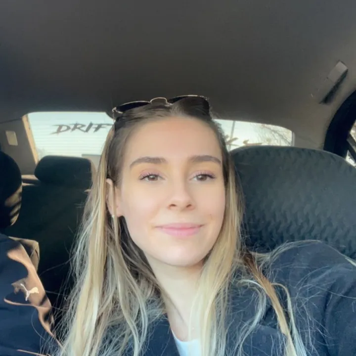 @coralie.chm