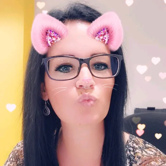 curvy_bina92