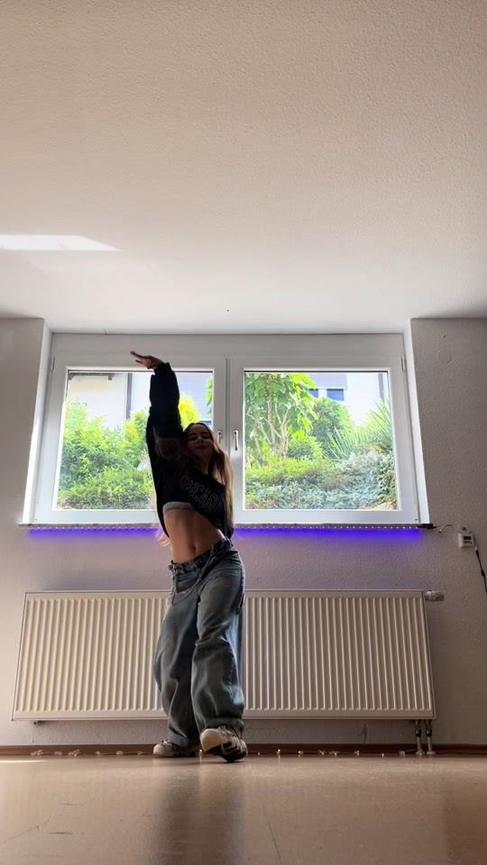 TikTok video thumbnail by nowitselle