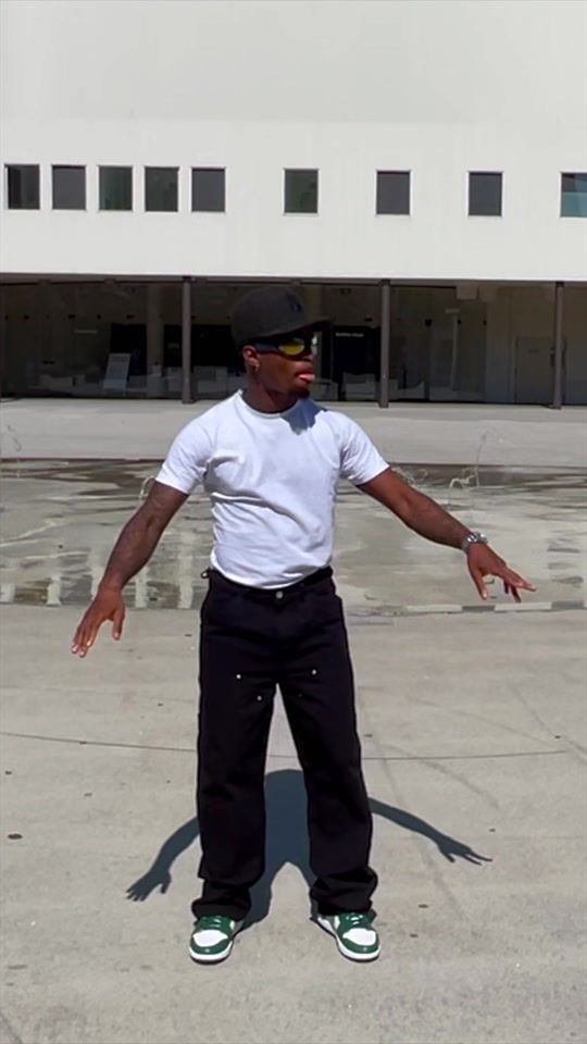 TikTok video thumbnail by officialordinateur