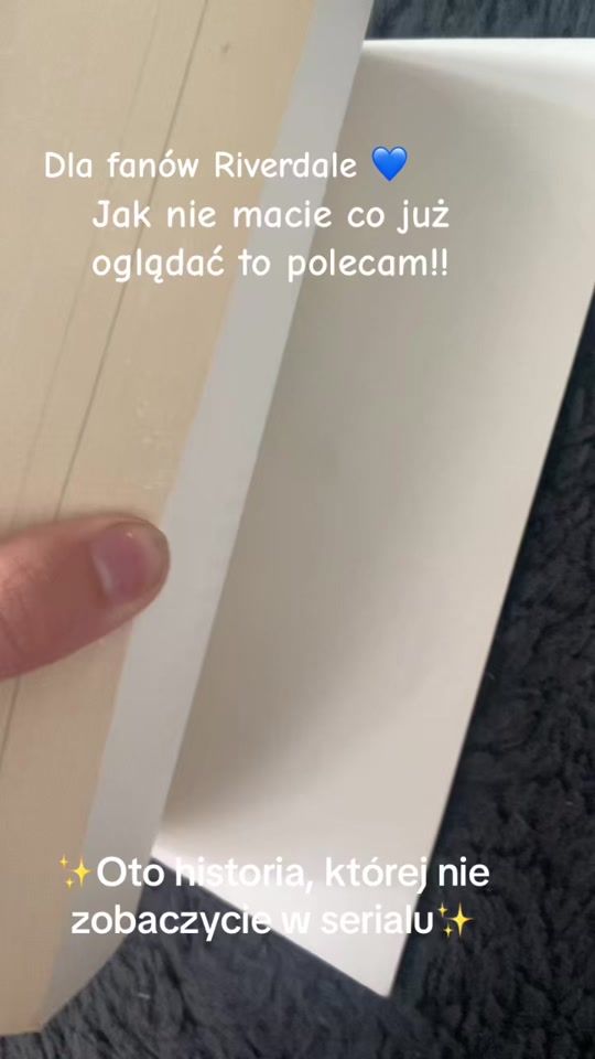 TikTok video thumbnail by twisted_world_of_books