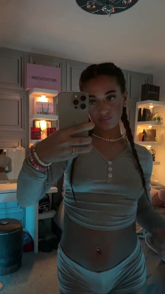 TikTok video thumbnail by amelierose_