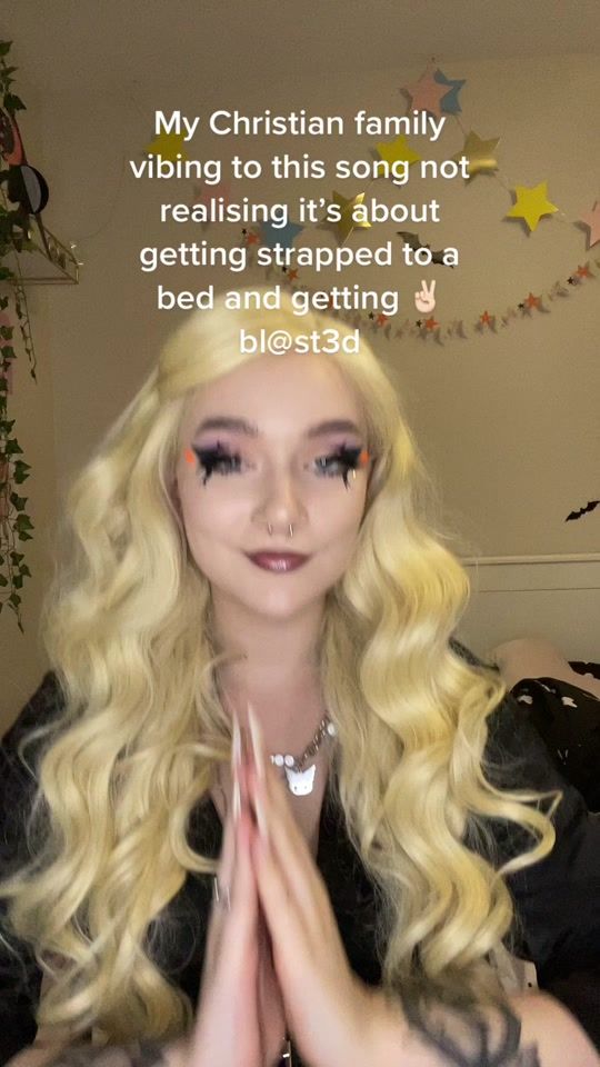 TikTok video thumbnail by strippedabsinthe