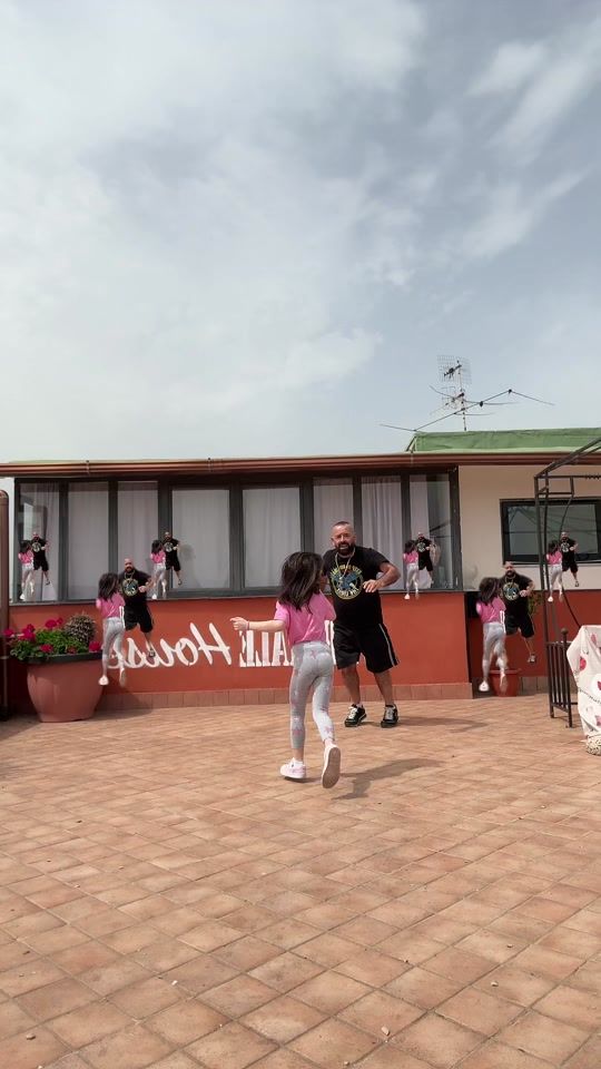 TikTok video thumbnail by cirovarri