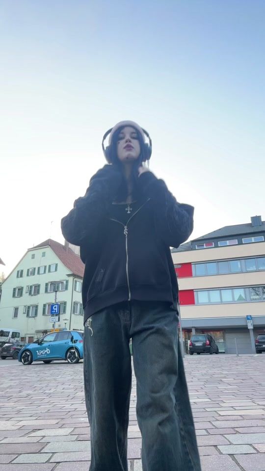 TikTok video thumbnail by caya24872