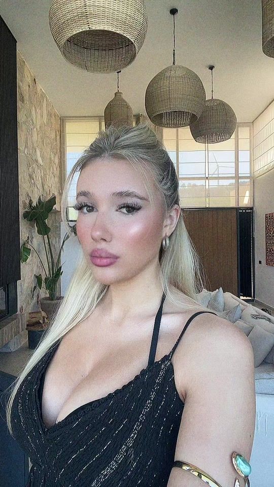 TikTok video thumbnail by anna_maria.lx