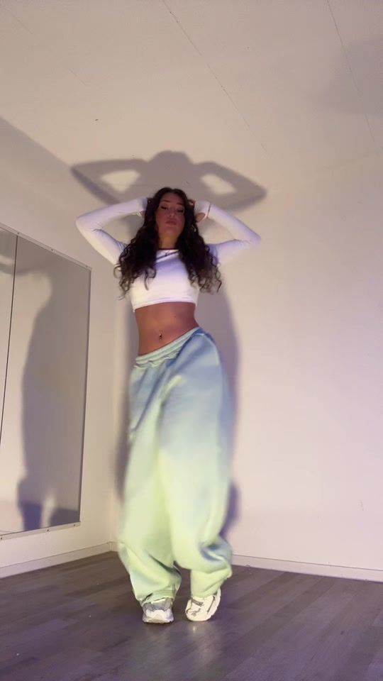 TikTok video thumbnail by sara.clll