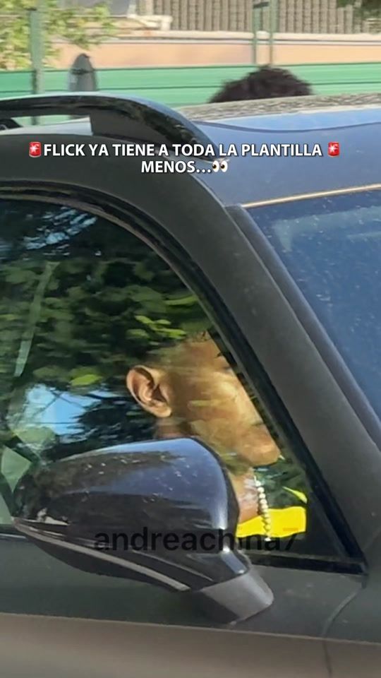 TikTok using PLAYA DEL INGLÉS