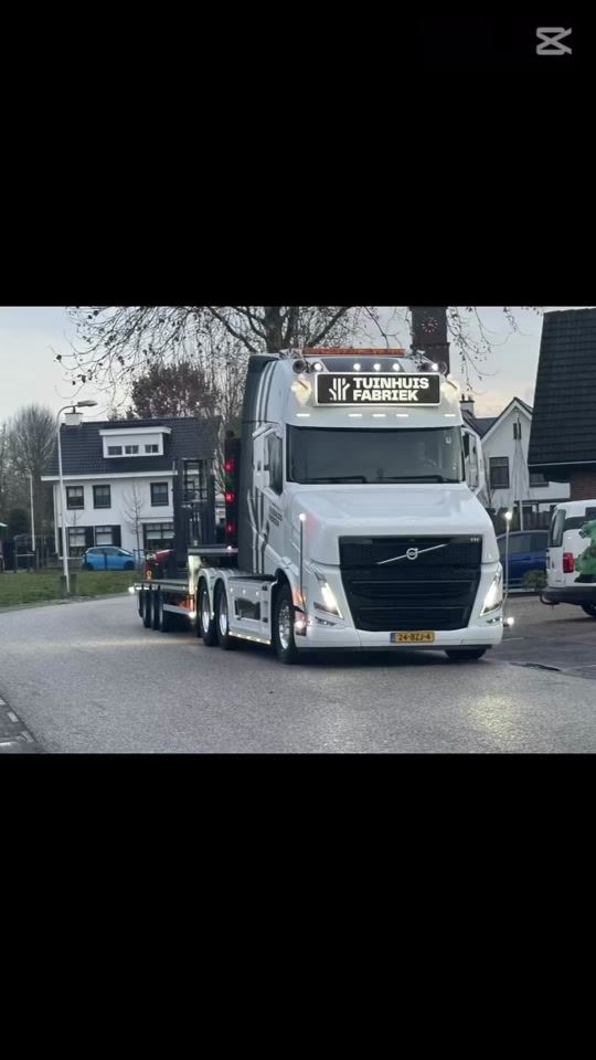 TikTok video thumbnail by truckspotter.0548