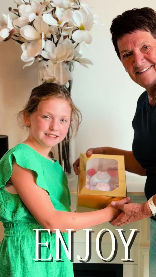 TikTok video thumbnail by cakebarbypartysweets