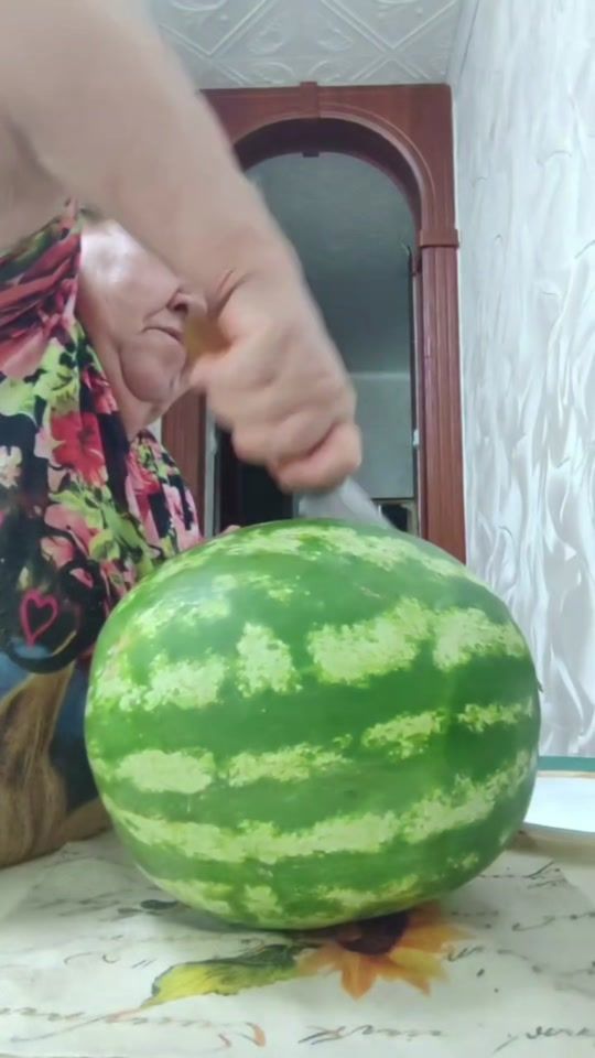 TikTok using Summer