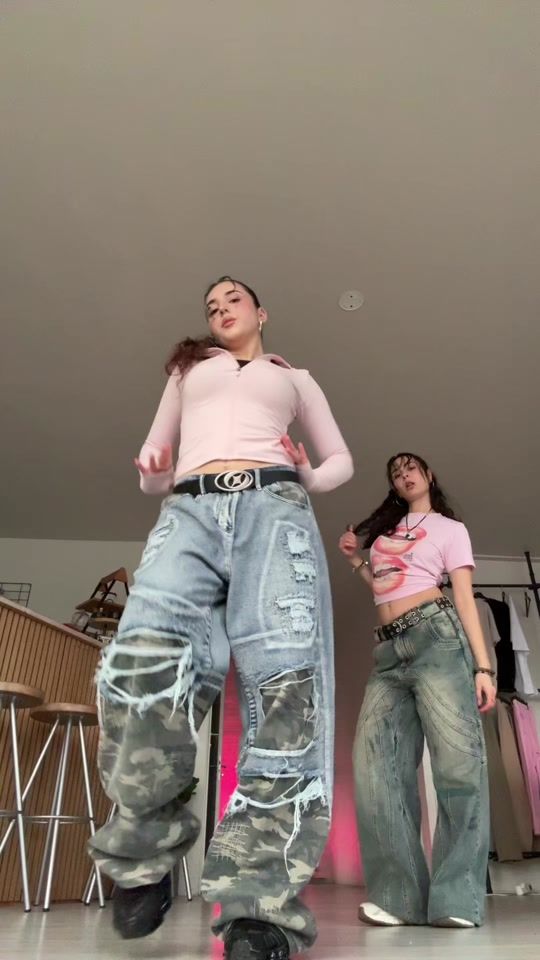 TikTok video thumbnail by kellyisdancing