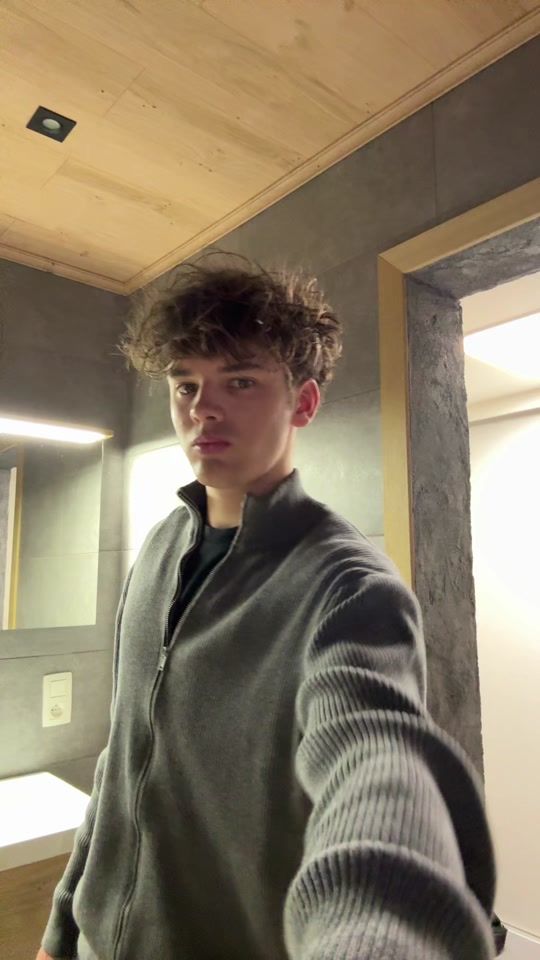 TikTok video thumbnail by emilien_debaye