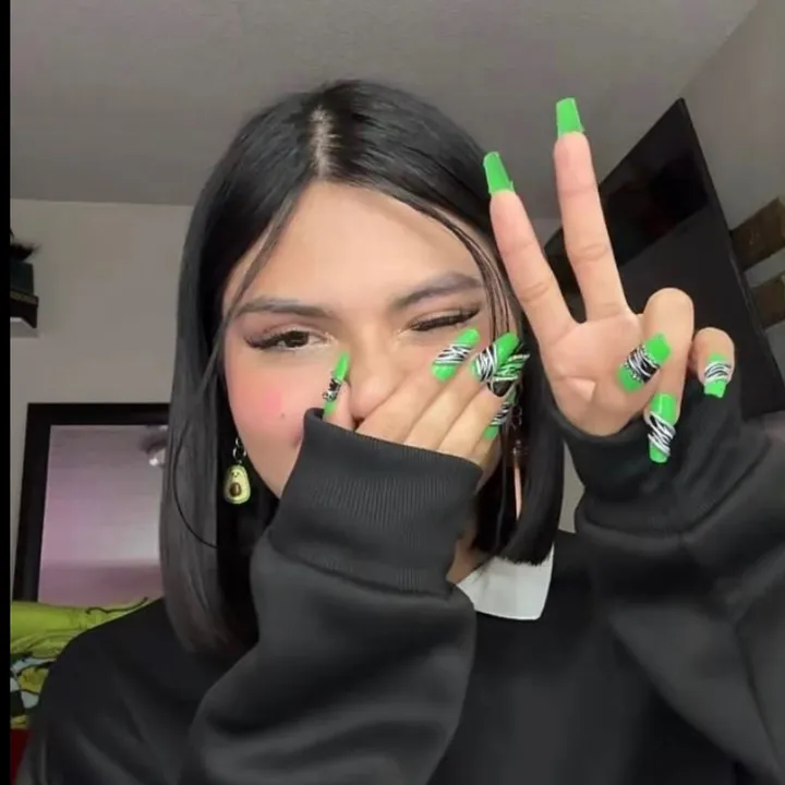 selena_reyez