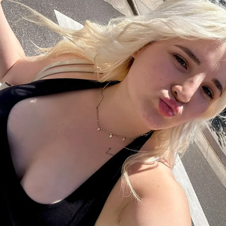 hotmom.yana