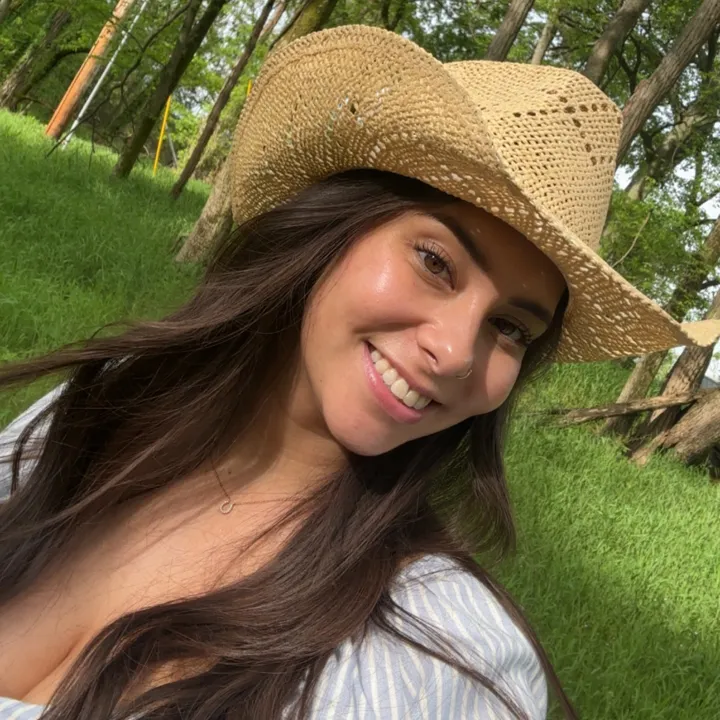 christinaevelynn