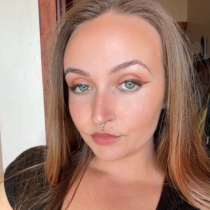 alexaaa_rose_