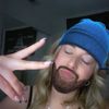 yurlocaldumbblonde