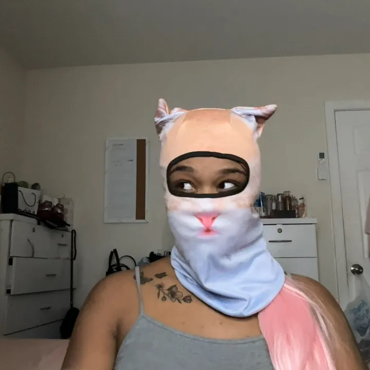 pinkydinky72