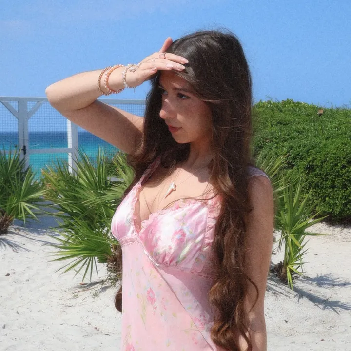 chloesnicole