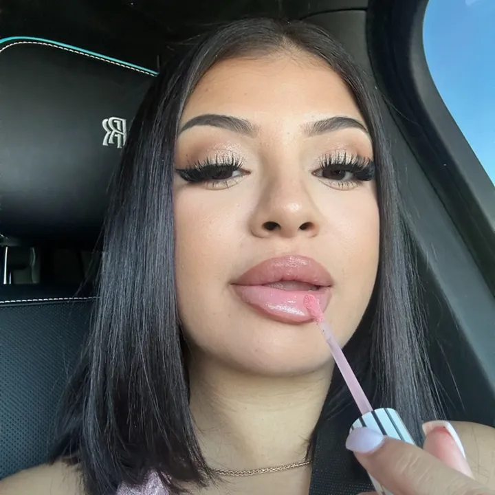 miakrystal_
