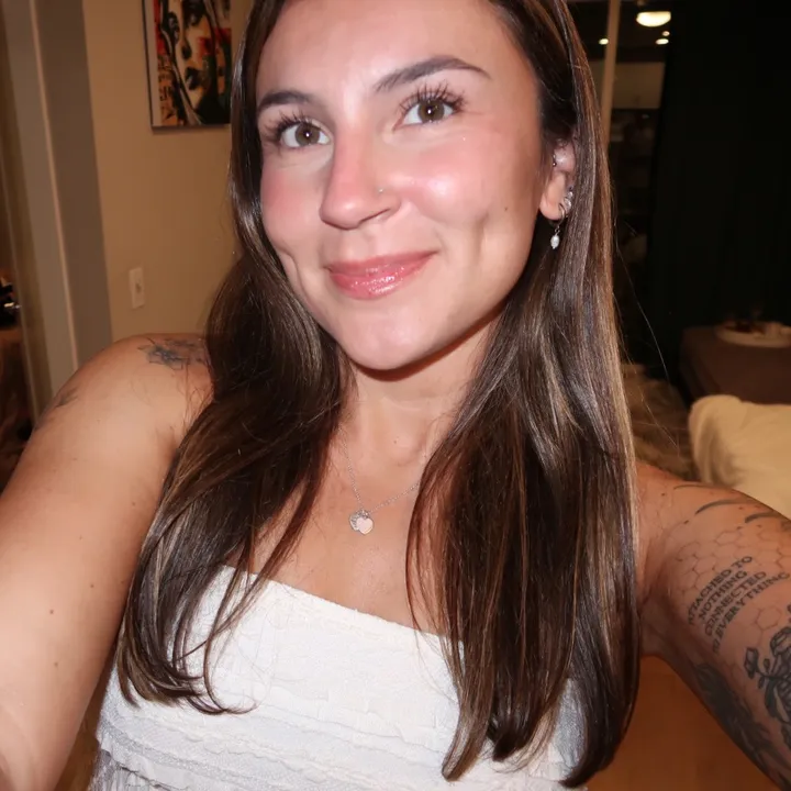 @nottastrogirll