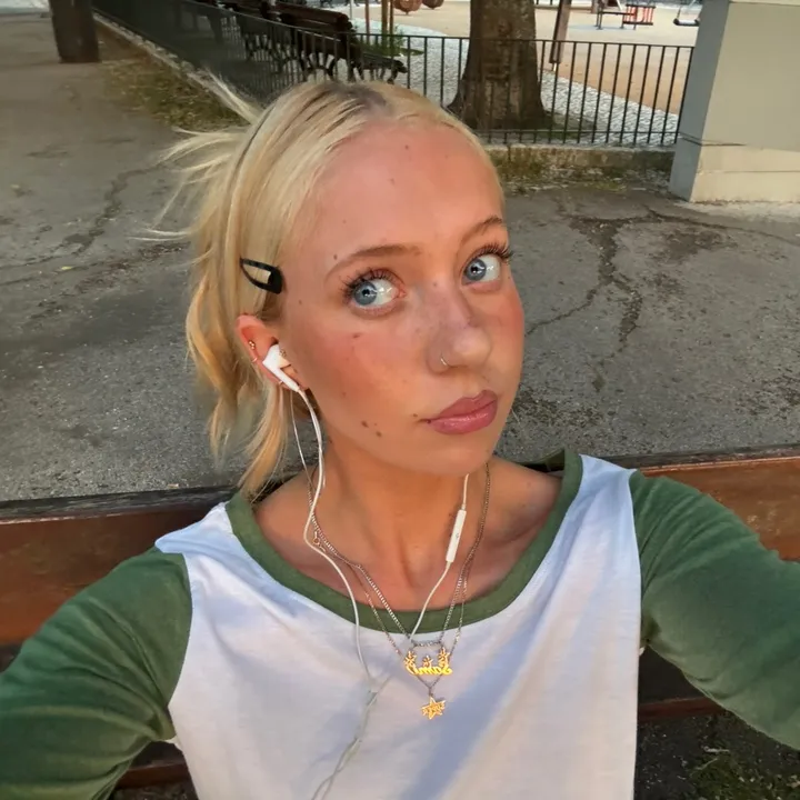 @samisingleton