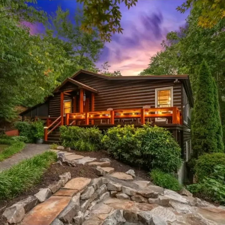 cozy_cabin_blueridge_ga