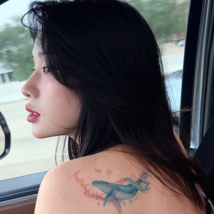 mino_chloe