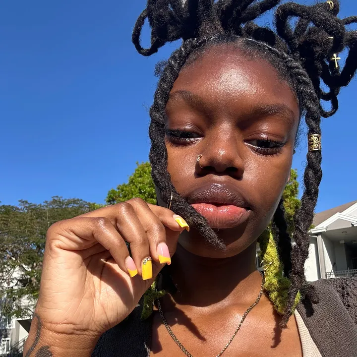 @blaxk_.barbie