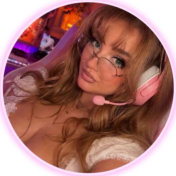 lolalewinskyxo