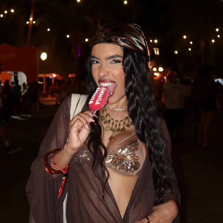 @esmarianacruz