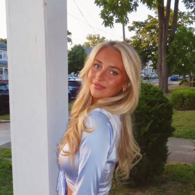 @shae_skog
