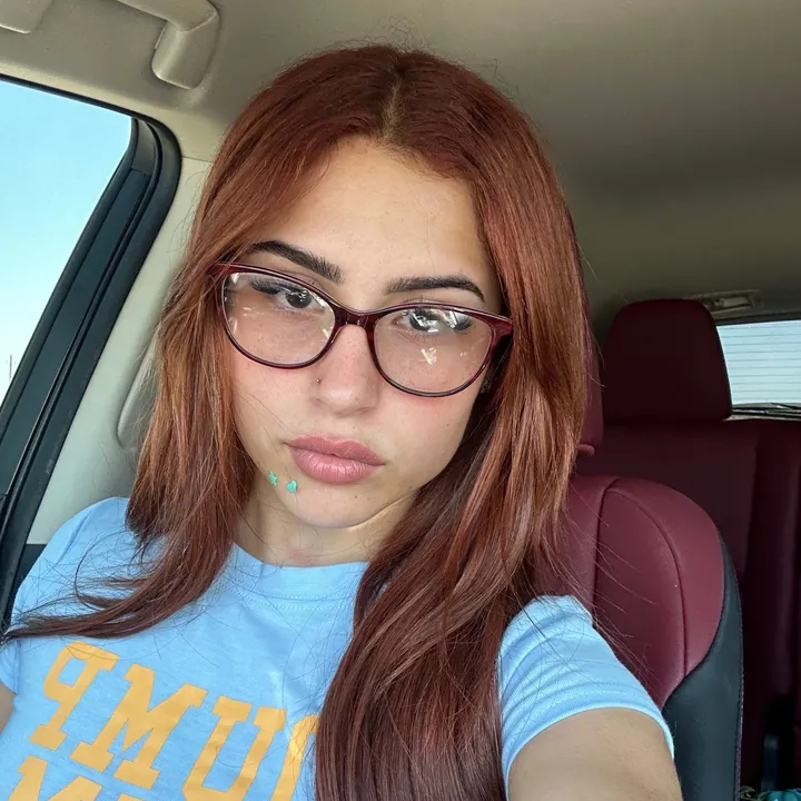 @angelaalvarezz