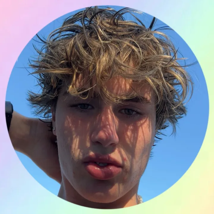 @thedylancarey