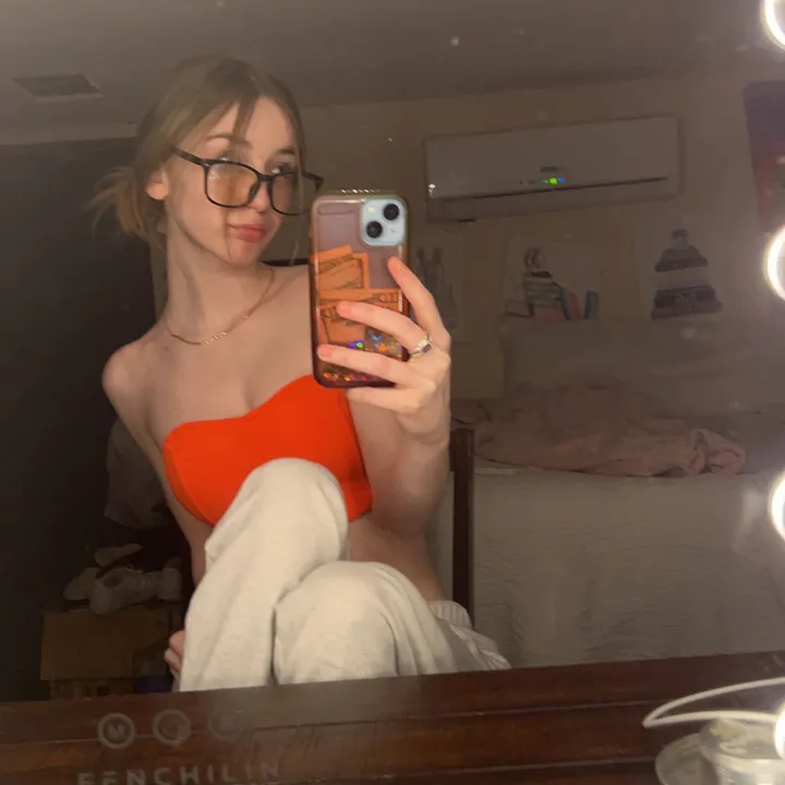 @giakneespam_acc