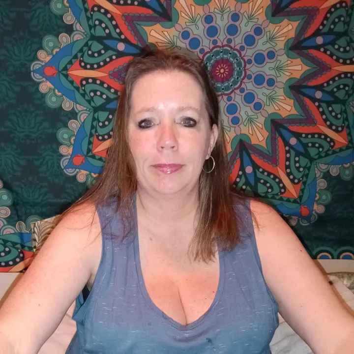 curvymaturemary