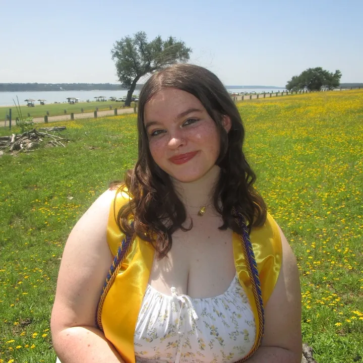 lilyyyrrosee